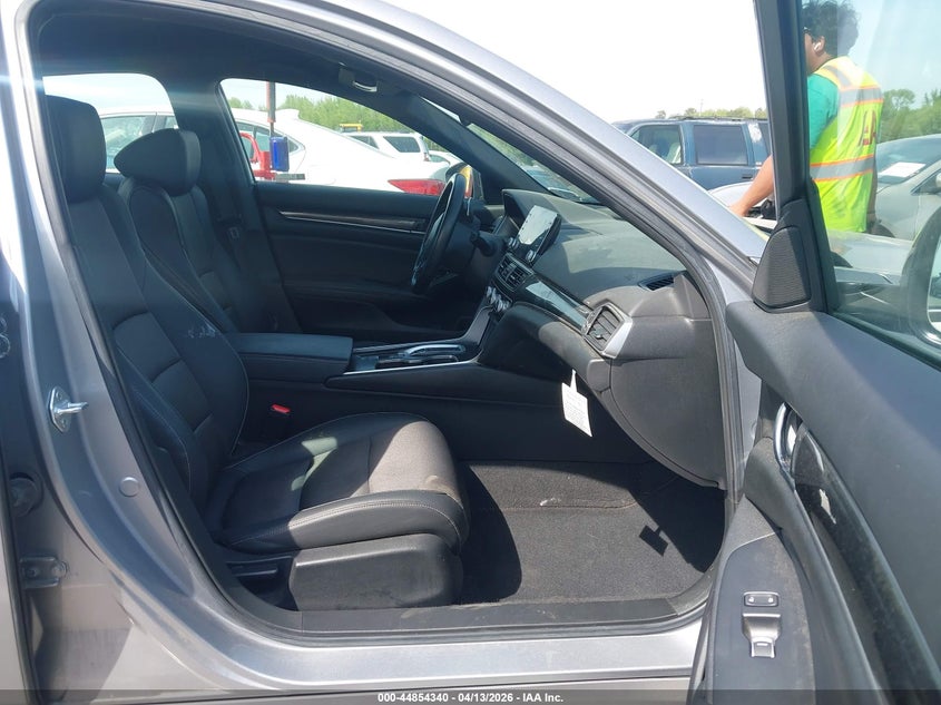 2022 Honda Accord VIN 1HGCV3F24NA014141 IAAI salvage auction — RIGHT FRONT, Wait Title, sold $8,150 on 2026-07-29 (photo 5)