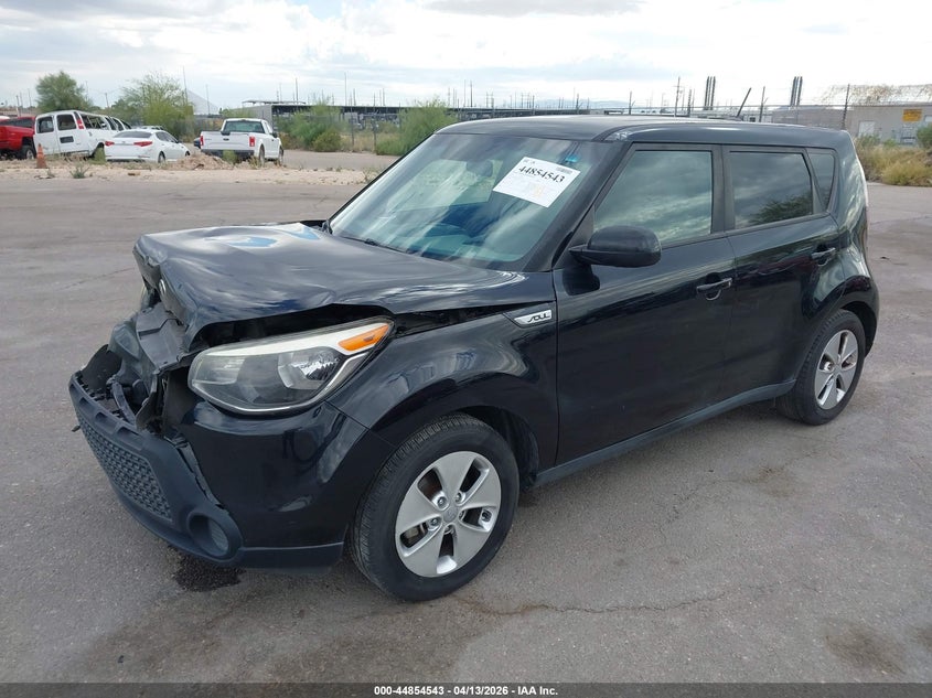 2016 Kia Soul VIN KNDJN2A20G7322799 IAAI salvage auction — FRONT & REAR, Salvage (Arizona), sold $750 on 2026-07-23 (photo 2)