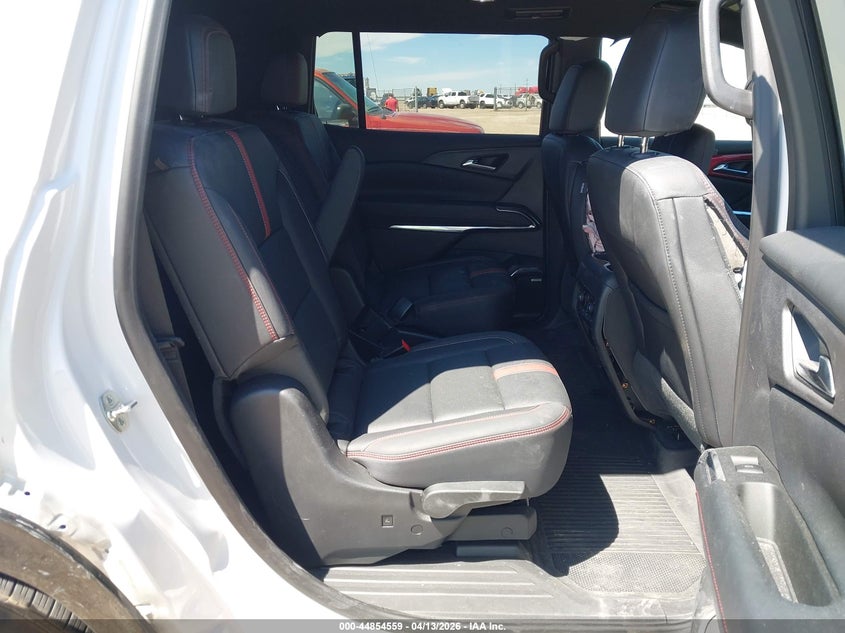 2025 Chevrolet Traverse VIN 1GNEVLRS4SJ227368 IAAI salvage auction — RIGHT SIDE, Wait Title, sold $18,000 on 2026-07-29 (photo 8)