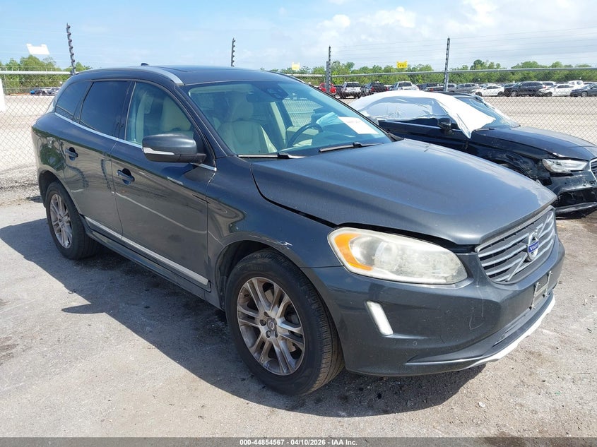 2016 Volvo Xc60 VIN YV440MDK6G2802312 IAAI salvage auction — NORMAL WEAR, Salvage Title, sold $850 on 2026-07-27 (photo 1)