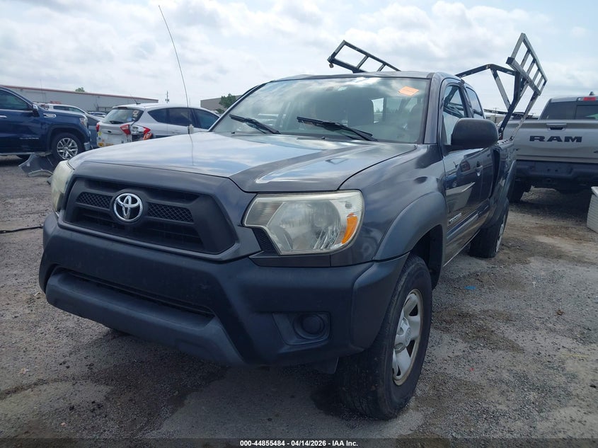 2015 Toyota Tacoma VIN 5TFTX4GNXFX045710 IAAI salvage auction — LEFT & RIGHT, Clear (Oklahoma), sold $2,950 on 2026-07-14 (photo 2)