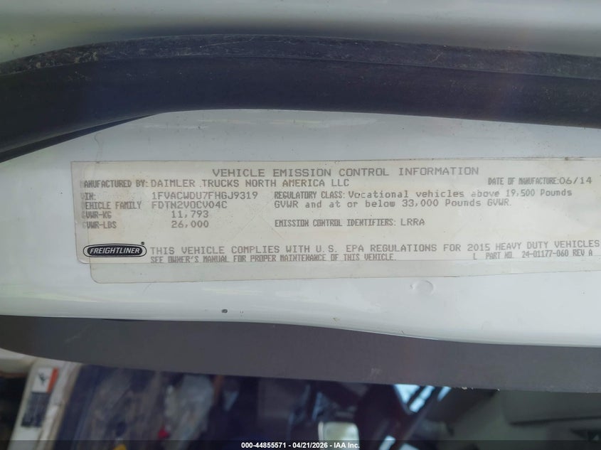 2015 Freightliner M2 106 VIN 1FVACWDU7FHGJ9319 IAAI salvage auction — Unknown, Regular Certificate (Iowa), sold $2,050 on 2026-07-06 (photo 8)