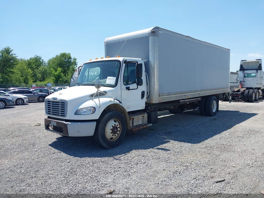 2015 Freightliner M2 106 VIN 1FVACWDU7FHGJ9319 IAAI salvage auction — Unknown, Regular Certificate (Iowa), sold $2,050 on 2026-07-06 (photo 2)