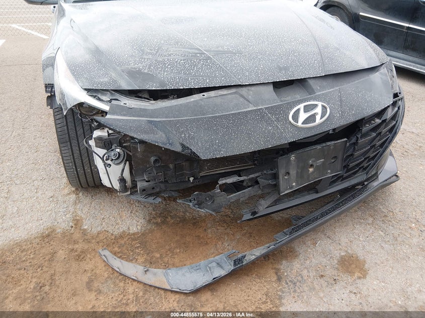 2023 Hyundai Elantra VIN KMHLS4AG9PU513126 IAAI salvage auction — FRONT END, Wait Title, sold $4,100 on 2026-07-22 (photo 6)