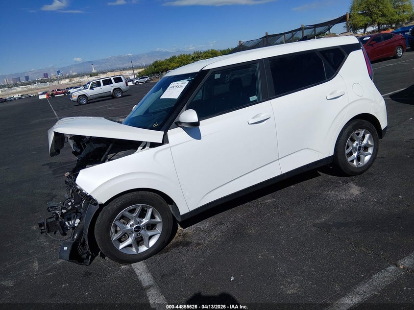 2023 Kia Soul VIN KNDJ23AU7P7869116 IAAI salvage auction — FRONT END, Salvage Title, sold $1,050 on 2026-07-10 (photo 2)