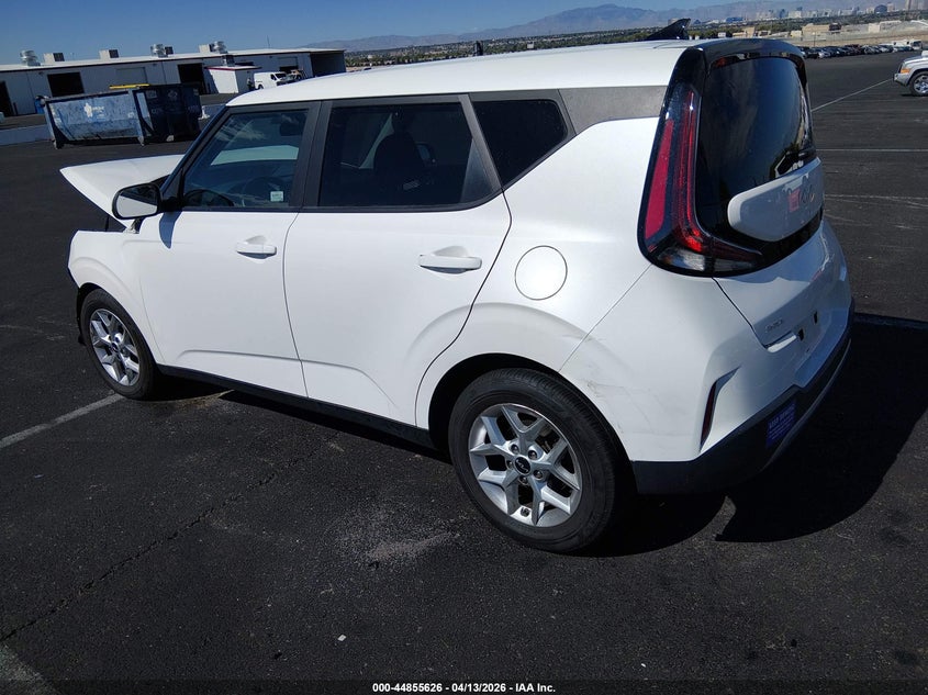 2023 Kia Soul VIN KNDJ23AU7P7869116 IAAI salvage auction — FRONT END, Salvage Title, sold $1,050 on 2026-07-10 (photo 3)