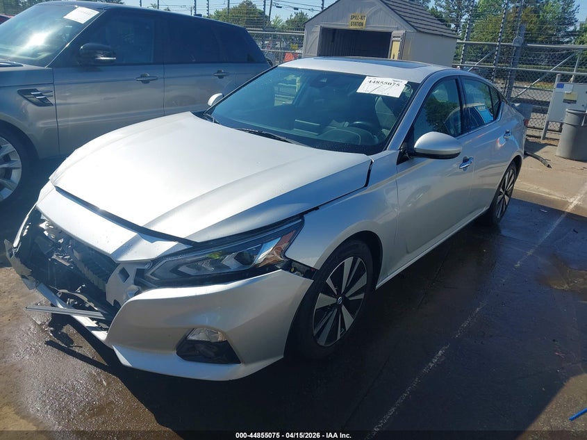2019 Nissan Altima VIN 1N4BL4EV9KC226931 IAAI salvage auction — FRONT END, Salvage Title, sold $3,000 on 2026-07-19 (photo 2)
