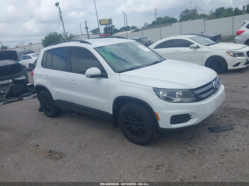2017 Volkswagen Tiguan VIN WVGBV7AXXHK008956 IAAI salvage auction — REAR END, Original (Texas), sold $2,400 on 2026-07-09 (photo 1)