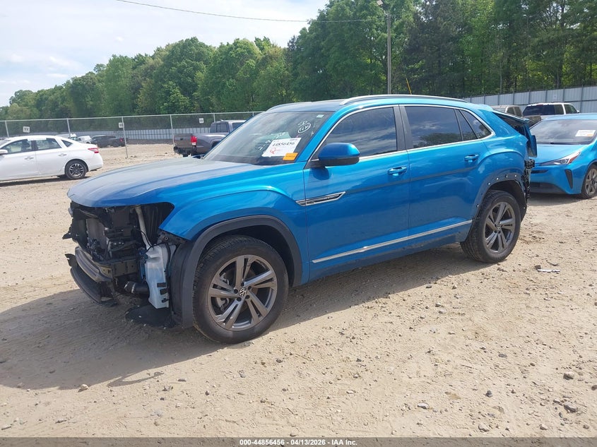 2024 Volkswagen Atlas cross sport VIN 1V2AE2CAXRC222321 IAAI salvage auction — FRONT & REAR, Wait Title, sold $7,900 on 2026-07-23 (photo 2)