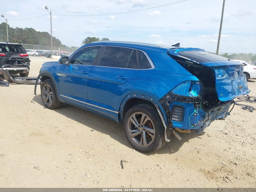 2024 Volkswagen Atlas cross sport VIN 1V2AE2CAXRC222321 IAAI salvage auction — FRONT & REAR, Wait Title, sold $7,900 on 2026-07-23 (photo 3)