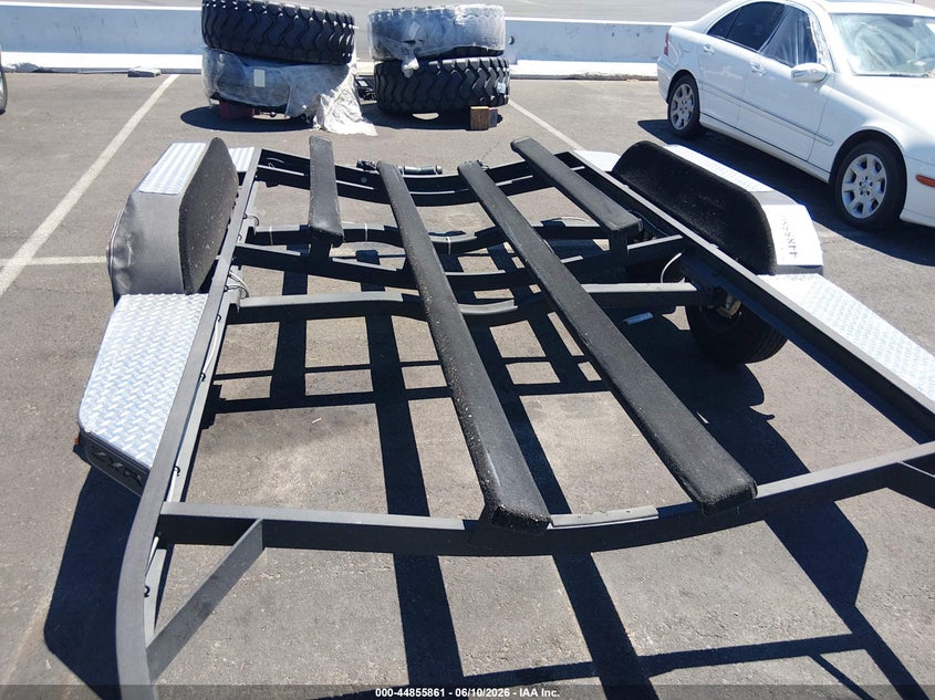 2023 Trl enterprises Boat VIN 7FUBB2426PK230737 IAAI salvage auction — SIDE, Salvage (Nevada), sold $675 on 2026-07-31 (photo 8)