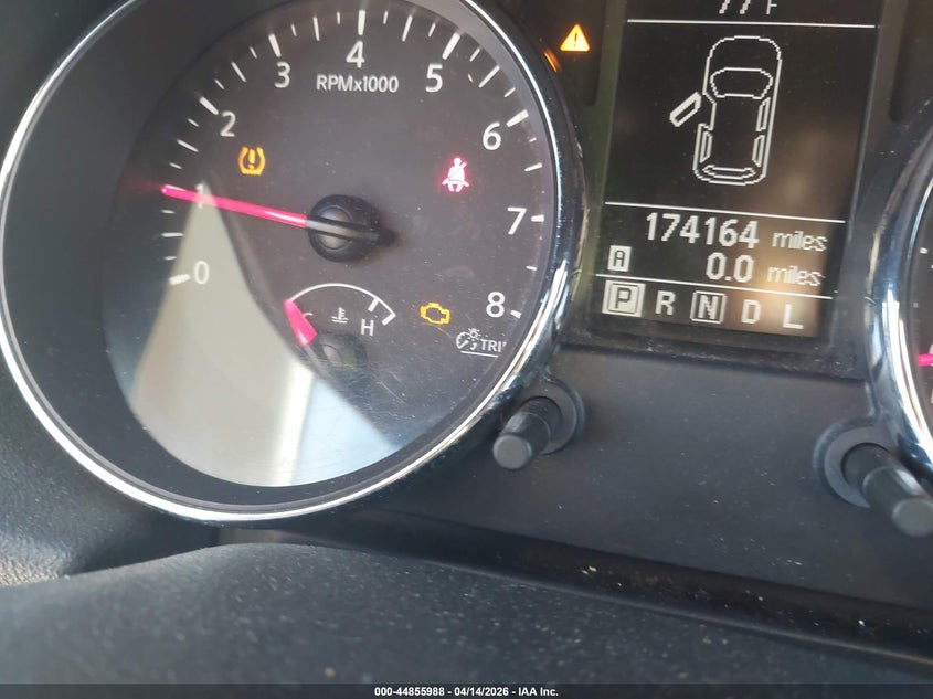2013 Nissan Rogue VIN JN8AS5MV2DW663806 IAAI salvage auction — NORMAL WEAR, Wait Title, sold $450 on 2026-07-28 (photo 6)