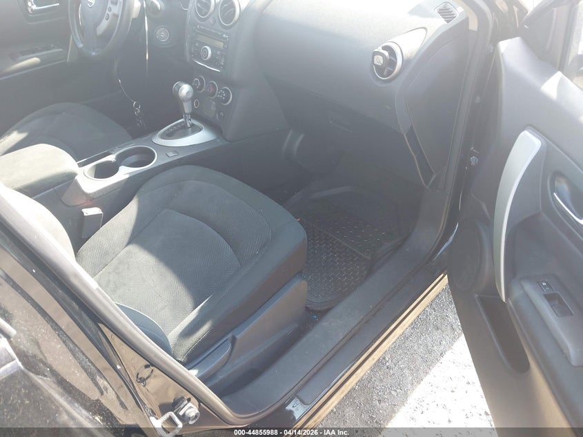 2013 Nissan Rogue VIN JN8AS5MV2DW663806 IAAI salvage auction — NORMAL WEAR, Wait Title, sold $450 on 2026-07-28 (photo 5)