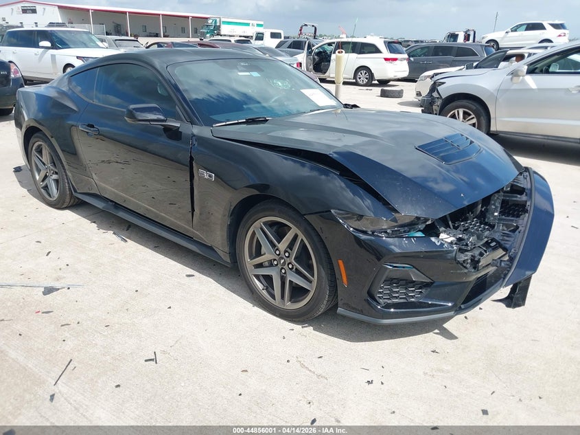 2025 Ford Mustang VIN 1FA6P8CF8S5407404 IAAI salvage auction — FRONT END, Wait Title, sold $18,900 on 2026-07-31 (photo 1)