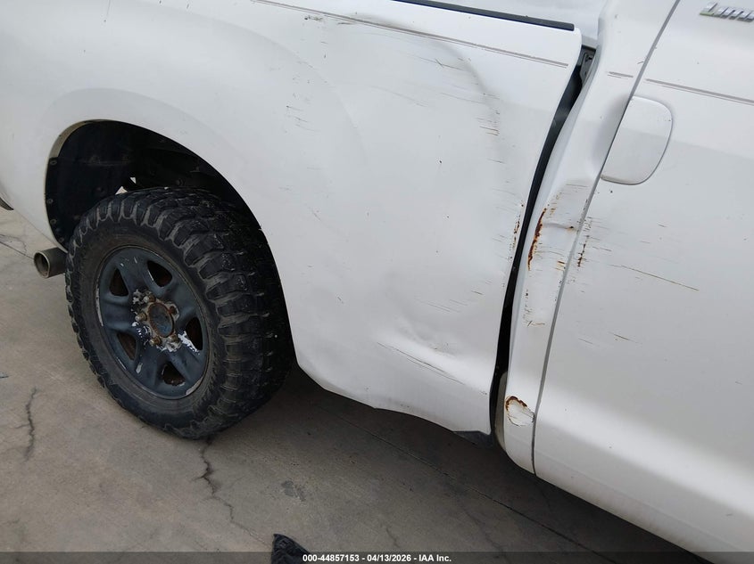 2007 Toyota Tundra VIN 5TFRV58197X004424 IAAI salvage auction — RIGHT SIDE, Salvage (Texas), sold $2,850 on 2026-07-17 (photo 6)