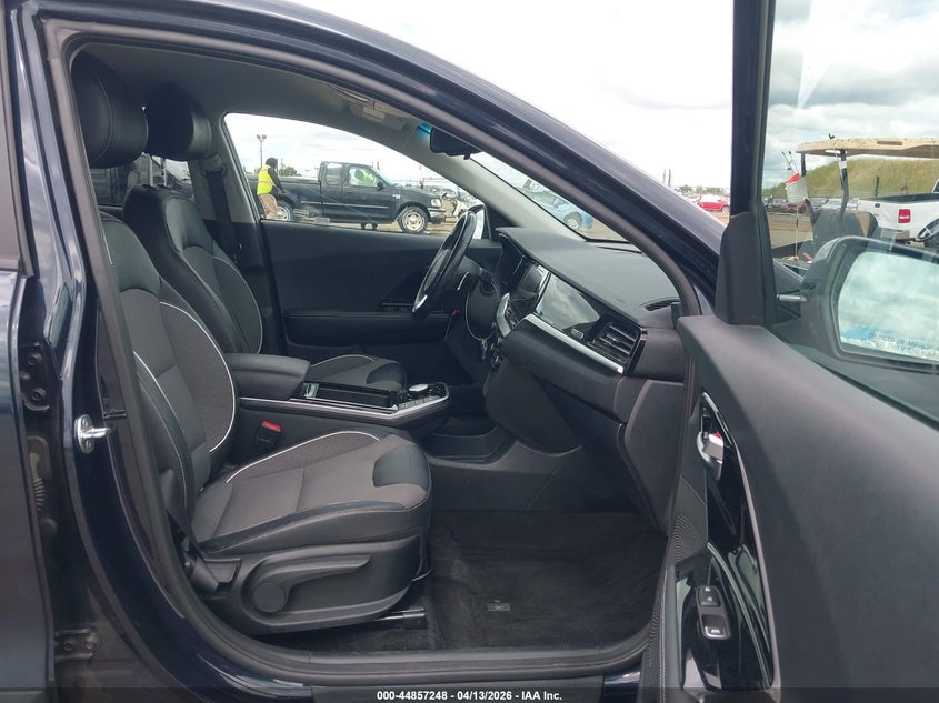 2022 Kia Niro VIN KNDCC3LG4N5142828 IAAI salvage auction — FRONT END, Wait Title, sold $7,100 on 2026-07-29 (photo 5)