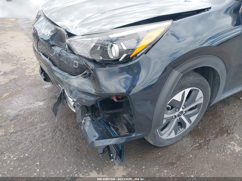 2022 Kia Niro VIN KNDCC3LG4N5142828 IAAI salvage auction — FRONT END, Wait Title, sold $7,100 on 2026-07-29 (photo 6)