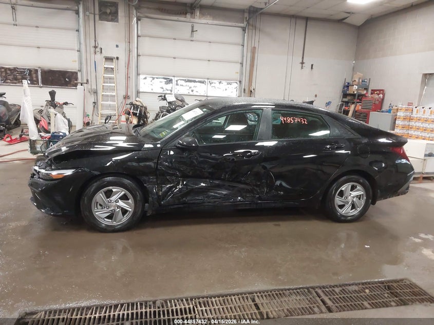 2025 Hyundai Elantra VIN KMHLL4DG4SU087640 IAAI salvage auction — LEFT SIDE, Salvage (Maine), sold $5,050 on 2026-07-20 (photo 6)
