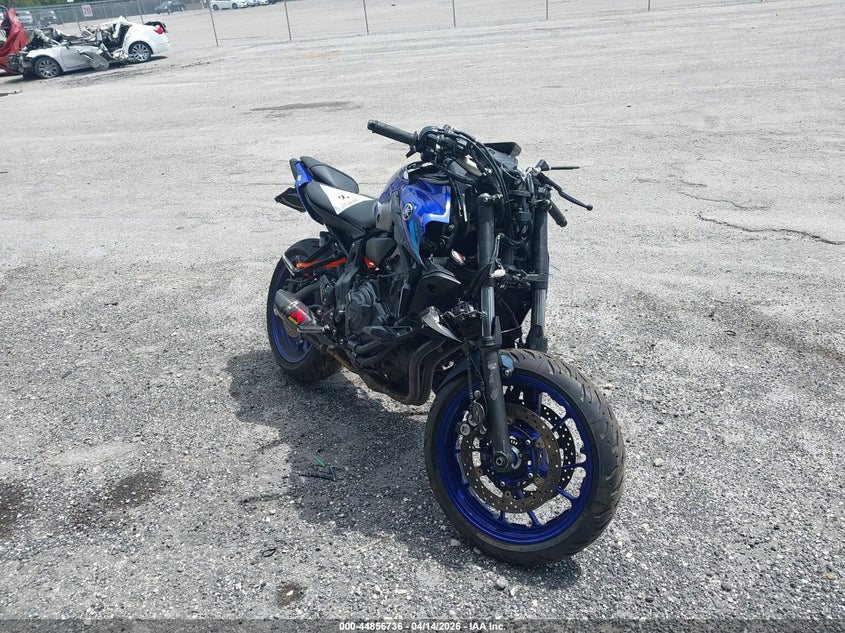 2024 Yamaha Mt VIN JYARM32E4RA009339 IAAI salvage auction — FRONT END, Wait Title, sold $2,000 on 2026-08-28 (photo 1)