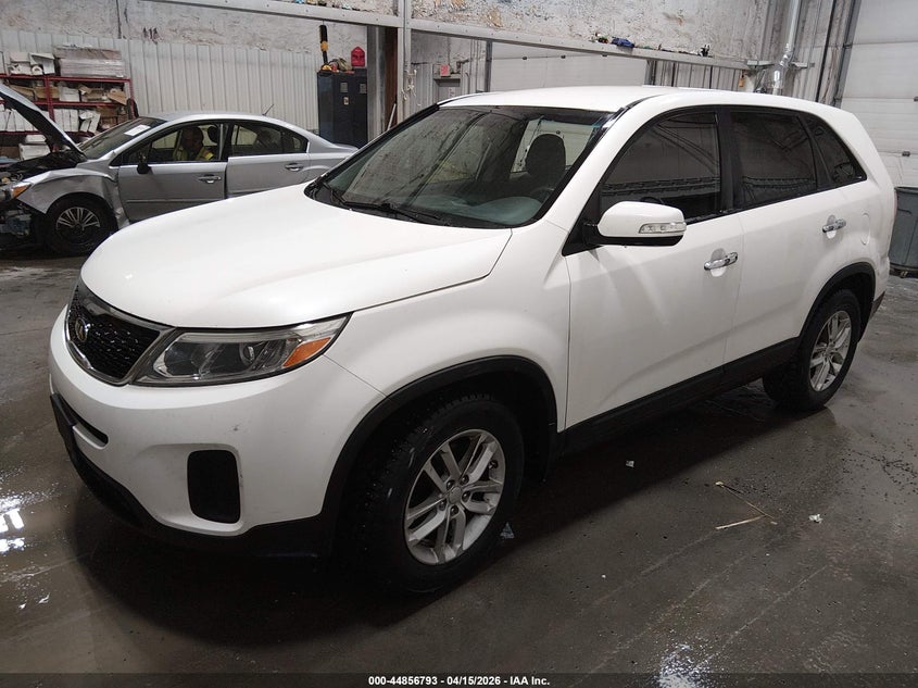 2014 Kia Sorento VIN 5XYKT3A6XEG535682 IAAI salvage auction — THEFT, Original (Alaska), sold $925 on 2026-07-24 (photo 2)