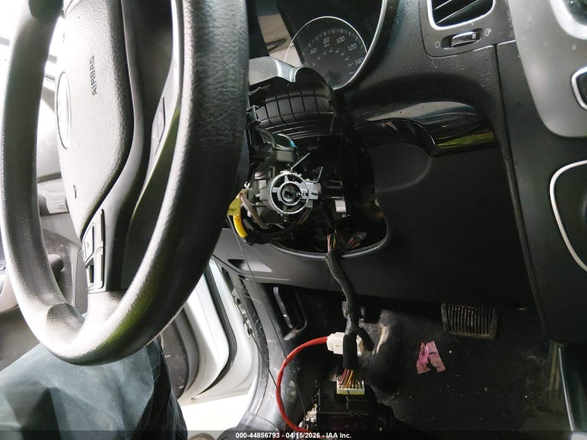 2014 Kia Sorento VIN 5XYKT3A6XEG535682 IAAI salvage auction — THEFT, Original (Alaska), sold $925 on 2026-07-24 (photo 6)