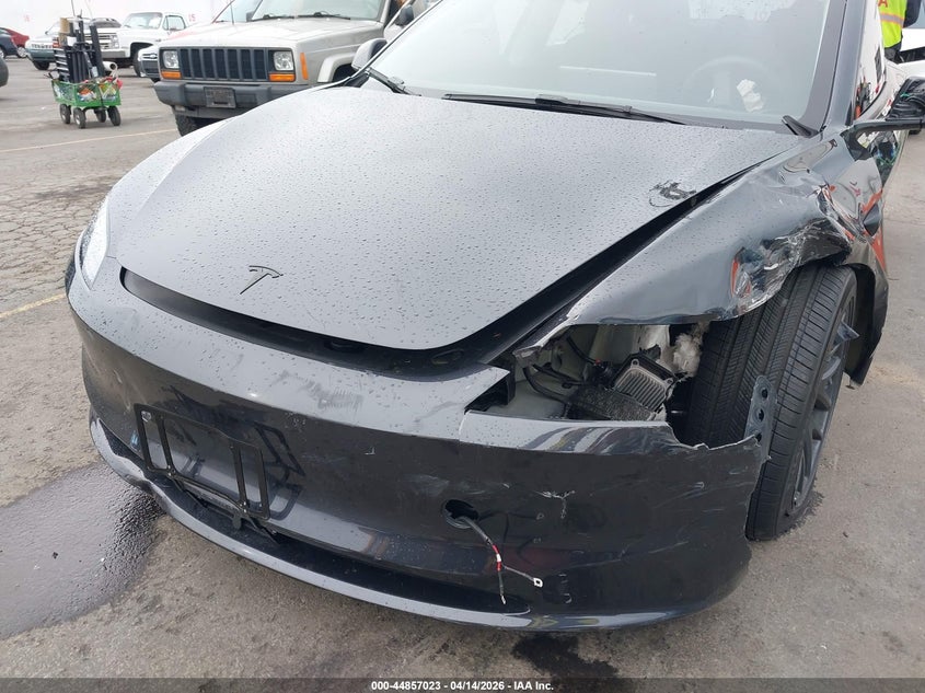 2026 Tesla Model 3 VIN 5YJ3E1EB4TF133722 IAAI salvage auction — FRONT END, Salvage (Oregon), sold $15,200 on 2026-07-09 (photo 6)