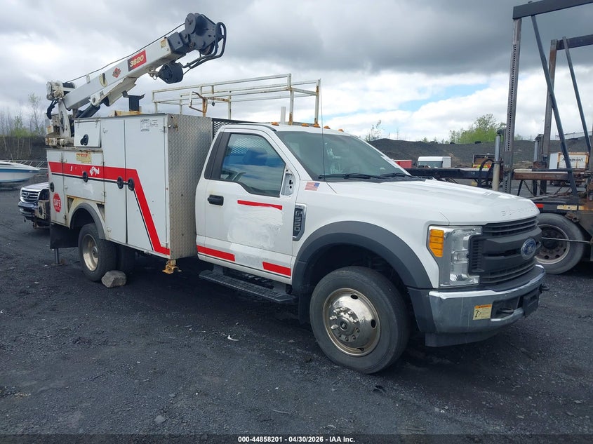 2017 Ford F550 VIN 1FDUF5GY2HED21489 IAAI salvage auction — NORMAL WEAR, Clear (Pennsylvania), sold $525 on 2026-07-22 (photo 1)
