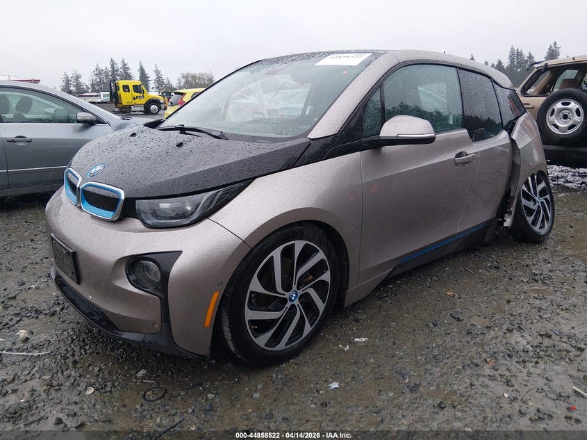 2015 BMW I3 VIN WBY1Z4C57FV277909 IAAI salvage auction — SIDE, Wait Title, sold $925 on 2026-07-22 (photo 2)