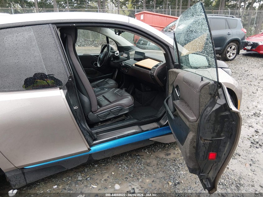 2015 BMW I3 VIN WBY1Z4C57FV277909 IAAI salvage auction — SIDE, Wait Title, sold $925 on 2026-07-22 (photo 5)