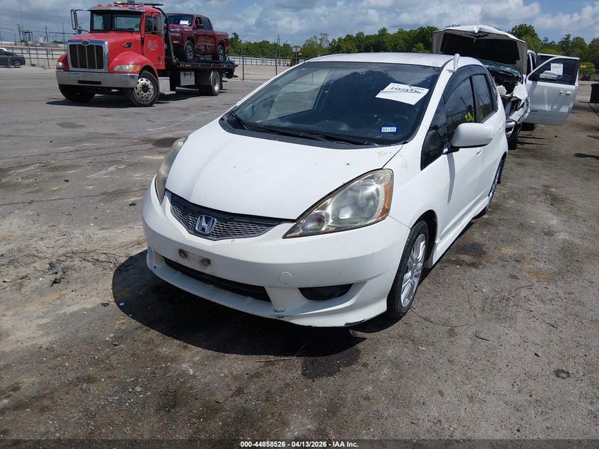 2010 Honda Fit VIN JHMGE8H46AC002677 IAAI salvage auction — THEFT, Clear (Montana), sold $450 on 2026-07-29 (photo 2)