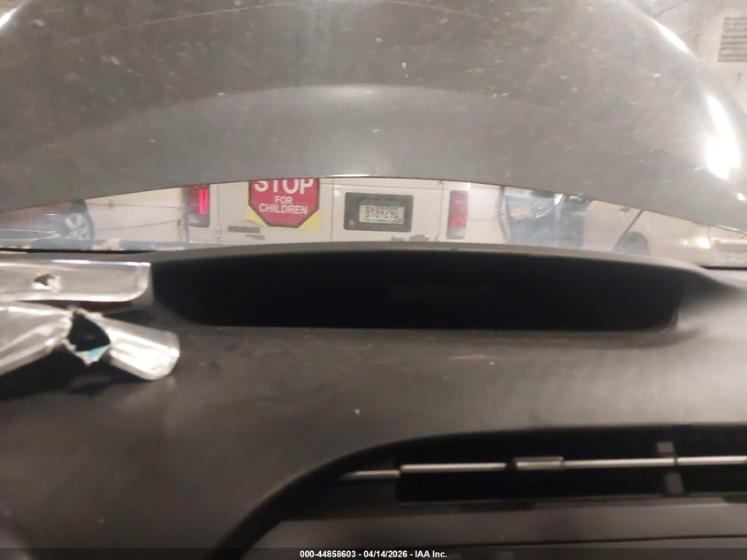 2011 Toyota Prius VIN JTDKN3DUXB0272292 IAAI salvage auction — RIGHT REAR, Salvage (Texas), sold $600 on 2026-07-29 (photo 7)