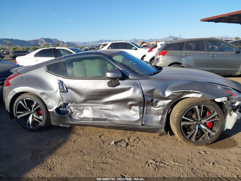2019 Nissan 370z VIN JN1AZ4EH7KM420563 IAAI salvage auction — RIGHT SIDE, Wait Title, sold $2,800 on 2026-07-07 (photo 6)