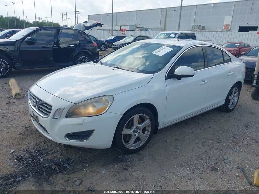 2012 Volvo S60 VIN YV1622FS6C2101412 IAAI salvage auction — WATER/FLOOD, Original (Texas), sold $25 on 2026-07-16 (photo 2)