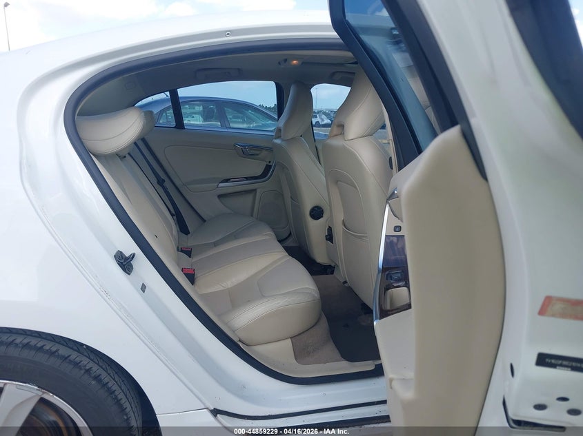 2012 Volvo S60 VIN YV1622FS6C2101412 IAAI salvage auction — WATER/FLOOD, Original (Texas), sold $25 on 2026-07-16 (photo 8)
