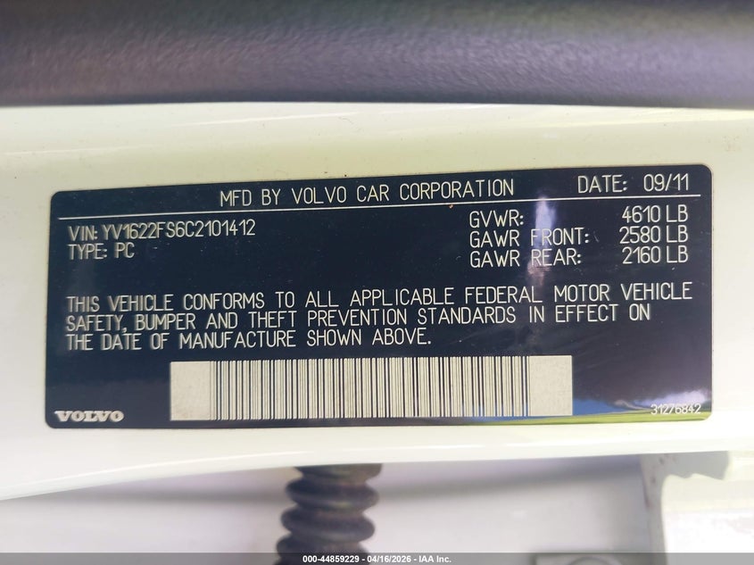 2012 Volvo S60 VIN YV1622FS6C2101412 IAAI salvage auction — WATER/FLOOD, Original (Texas), sold $25 on 2026-07-16 (photo 9)