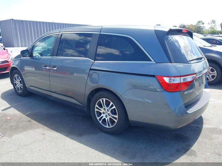 2013 Honda Odyssey VIN 5FNRL5H66DB012990 IAAI salvage auction — RIGHT SIDE, Wait Title, sold $1,200 on 2026-07-09 (photo 3)