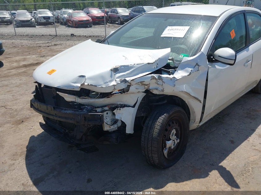 2012 Kia Forte VIN KNAFU4A22C5614221 IAAI salvage auction — FRONT END, Clear (Virginia), sold $350 on 2026-07-24 (photo 6)