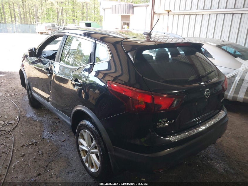 2018 Nissan Rogue VIN JN1BJ1CR1JW204653 IAAI salvage auction — SIDE, Wait Title, sold $1,750 on 2026-07-16 (photo 3)