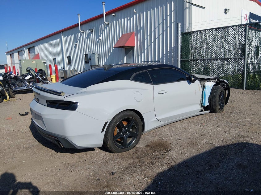 2017 Chevrolet Camaro VIN 1G1FB1RX9H0102282 IAAI salvage auction — RIGHT FRONT, Wait Title, sold $3,600 on 2026-07-09 (photo 4)