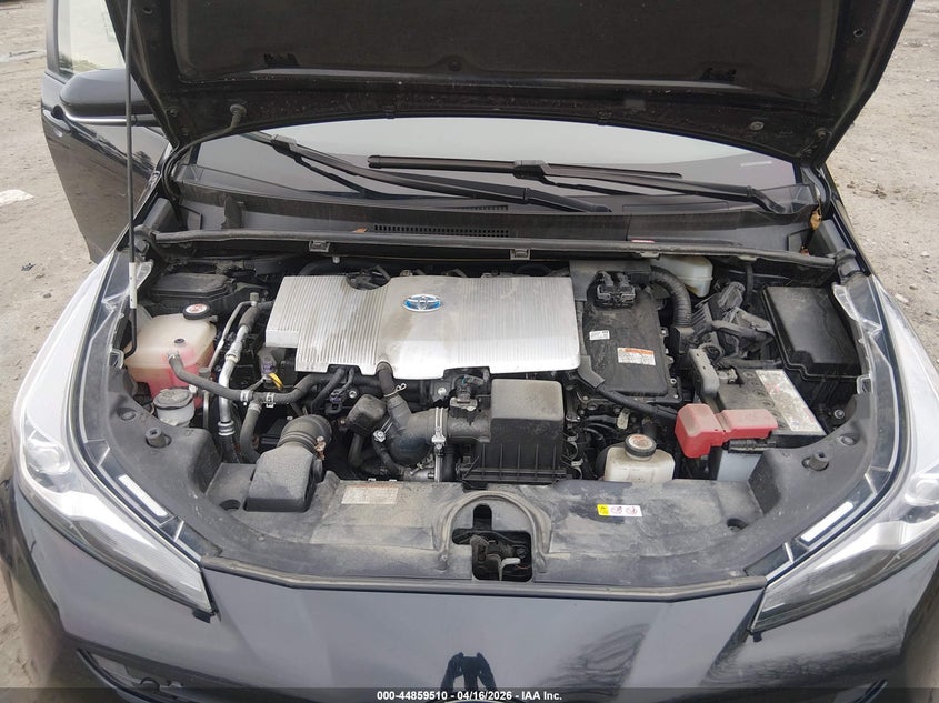 2020 Toyota Prius VIN JTDL9RFUXL3013939 IAAI salvage auction — LEFT SIDE, Salvage (New Hampshire), sold $3,350 on 2026-07-08 (photo 9)
