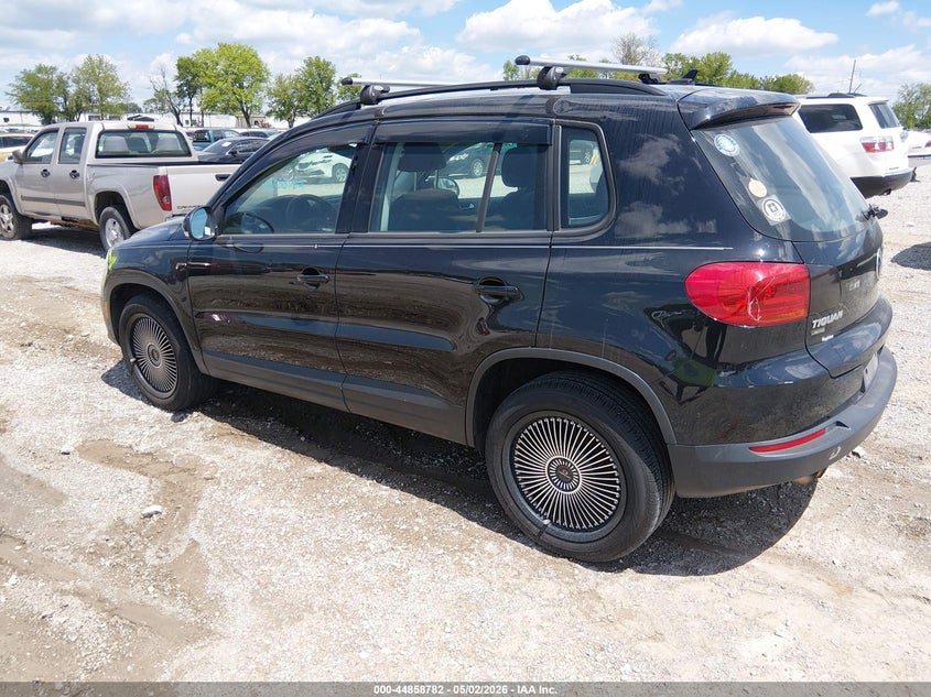 2017 Volkswagen Tiguan VIN WVGBV7AX2HK054412 IAAI salvage auction — RIGHT REAR, Repossessed (Missouri), sold $775 on 2026-07-13 (photo 3)
