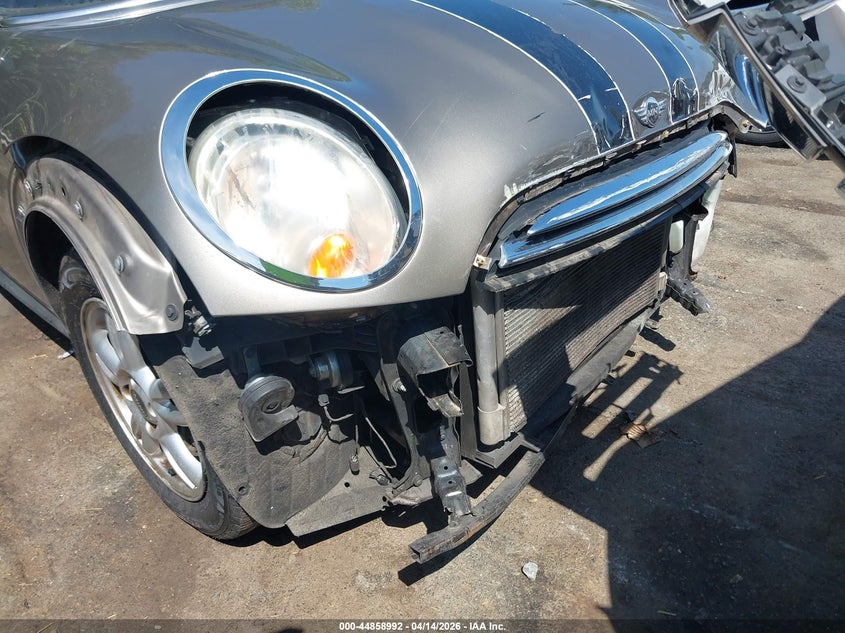 2013 Mini Clubman VIN WMWZF3C58DT571283 IAAI salvage auction — FRONT END, Wait Title, sold $375 on 2026-08-06 (photo 6)