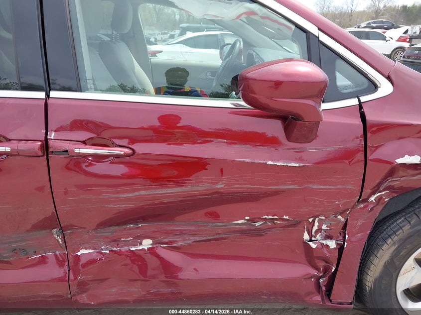 2018 Chrysler Pacifica VIN 2C4RC1H78JR118598 IAAI salvage auction — SIDE, Wait Title, sold $2,700 on 2026-07-10 (photo 5)