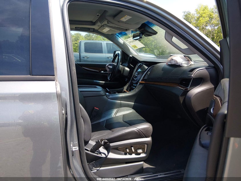 2020 Cadillac Escalade VIN 1GYS3HKJ1LR198635 IAAI salvage auction — RIGHT FRONT, Clear (South Carolina), sold $7,300 on 2026-07-29 (photo 5)