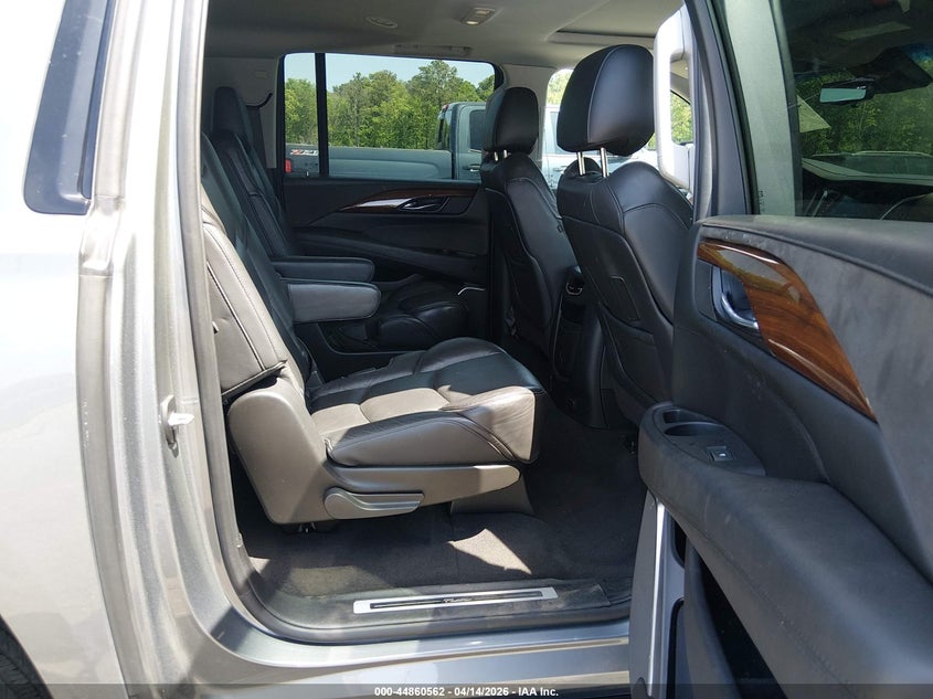 2020 Cadillac Escalade VIN 1GYS3HKJ1LR198635 IAAI salvage auction — RIGHT FRONT, Clear (South Carolina), sold $7,300 on 2026-07-29 (photo 8)