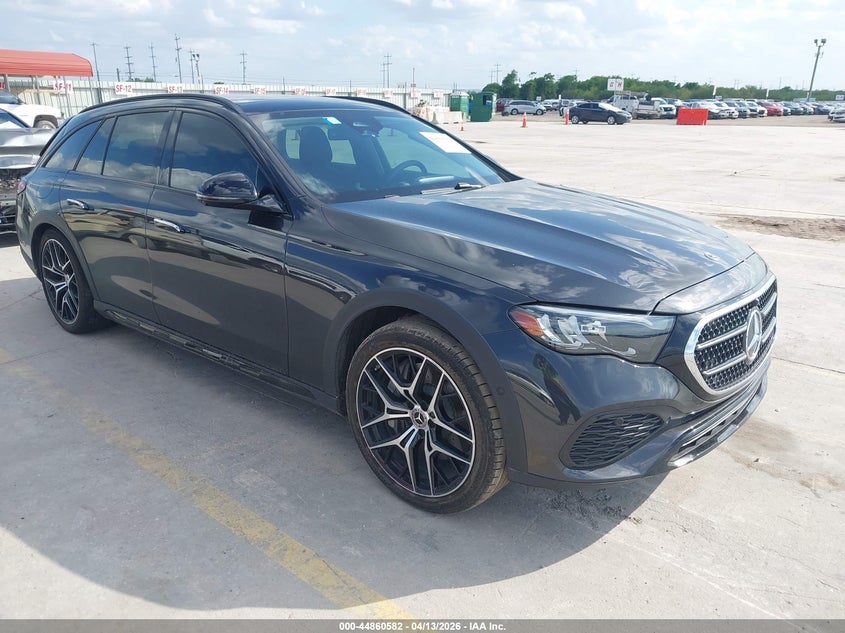 2025 Mercedes-benz E-klasse VIN W1KLH6FB8SA114624 IAAI salvage auction — LEFT REAR, Original (Texas), sold $23,450 on 2026-07-06 (photo 1)