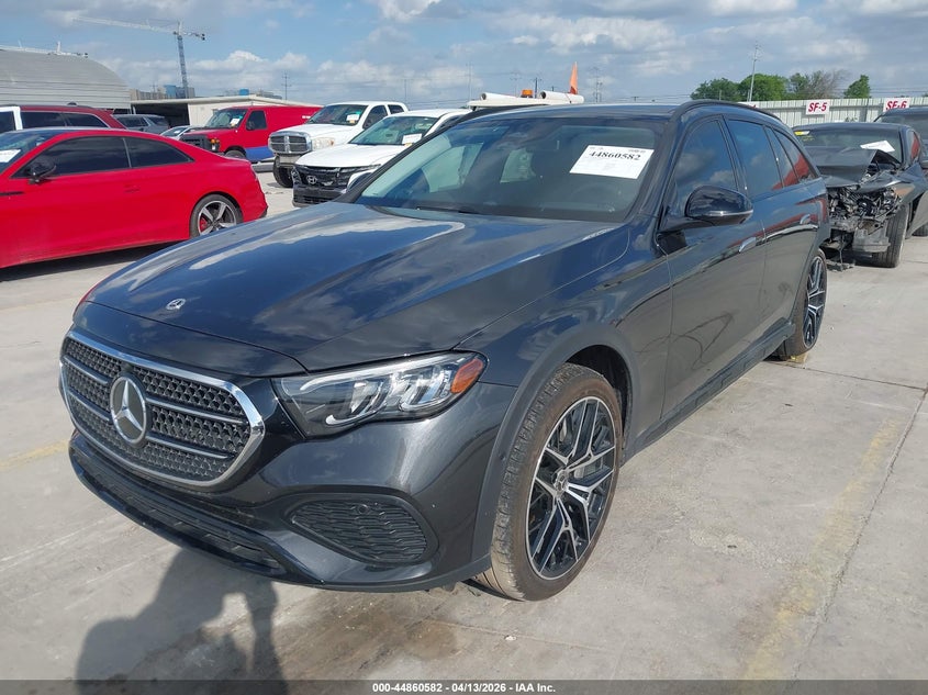 2025 Mercedes-benz E-klasse VIN W1KLH6FB8SA114624 IAAI salvage auction — LEFT REAR, Original (Texas), sold $23,450 on 2026-07-06 (photo 2)