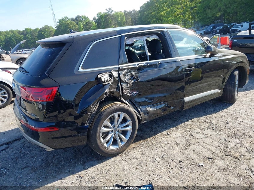 2017 Audi Q7 VIN WA1AHAF7XHD048062 IAAI salvage auction — LEFT & RIGHT, Wait Title, sold $1,950 on 2026-07-29 (photo 4)