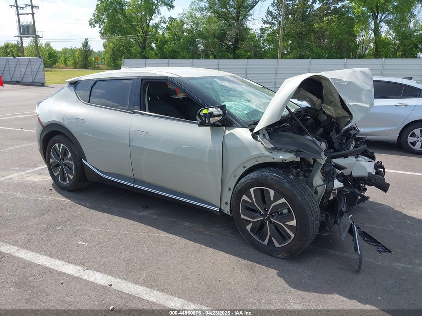 2024 Kia Ev6 VIN KNDC3DLC2R5615358 IAAI salvage auction — FRONT END, Wait Title, sold $3,100 on 2026-07-09 (photo 1)