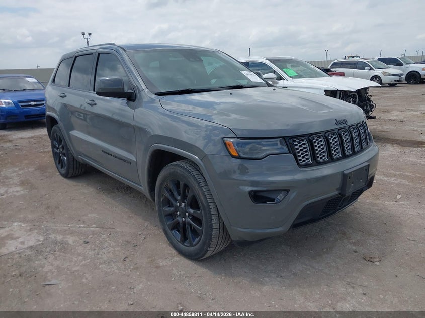 2020 Jeep Grand cherokee VIN 1C4RJEAG7LC202740 IAAI salvage auction — HAIL, Wait Title, sold $7,200 on 2026-07-29 (photo 1)